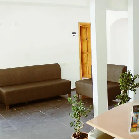 Bed & Breakfast Albergo Cesme 3*