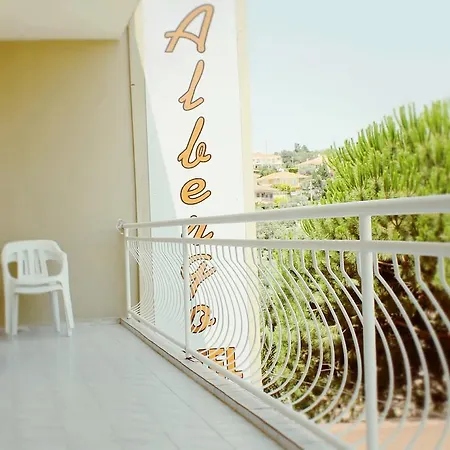 Panzió Albergo Cesme Çeşme