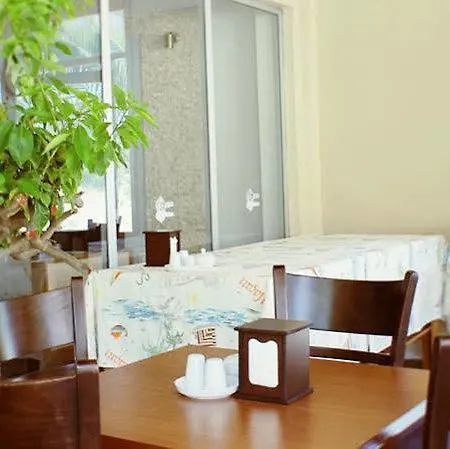 Albergo Cesme B&B 3*